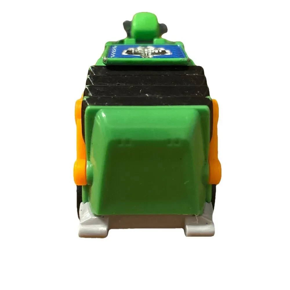 Paw Patrol The Movie True Metal Rocky Diecast Vehicle Spin Master 1:64